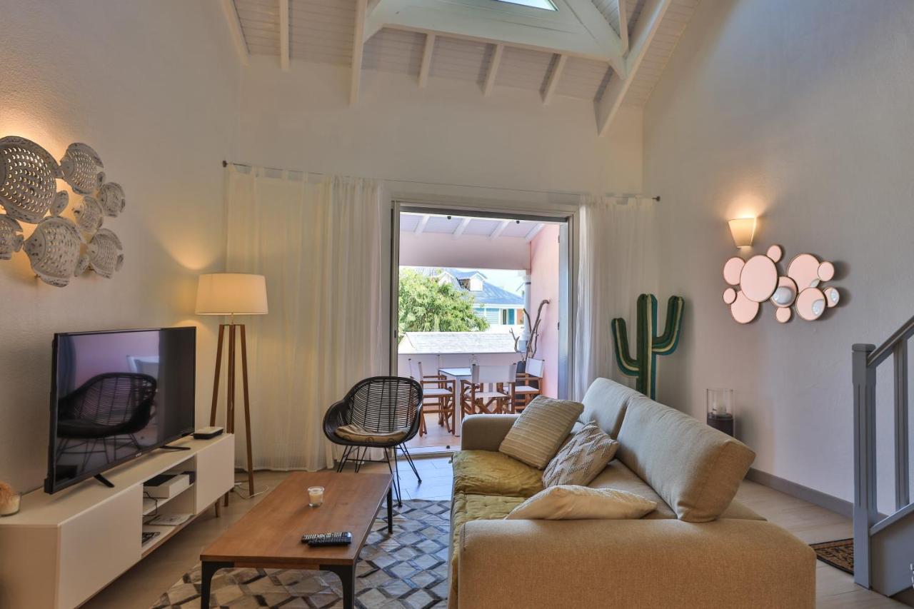 Stunning New Apartment With View Of Orient Bay Quarter of Orleans Экстерьер фото